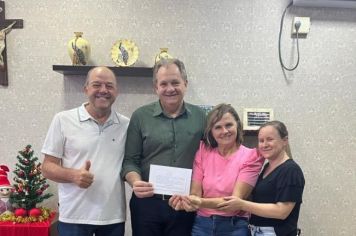 PREFEITO RECEBE VISITA